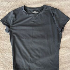 Hollister Women's Dark Gray Crewneck Tee